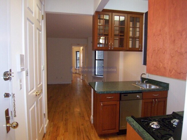 Building Photo - 360 West 119th Street