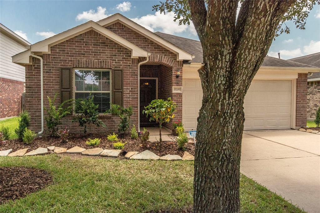 Foto principal - 9206 Birch Springs Dr