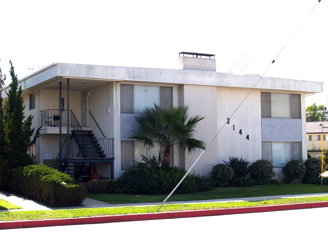 Foto principal - 2144 W 182nd St