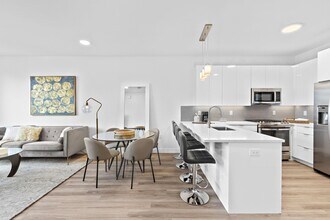 Building Photo - 5711 John F. Kennedy Blvd