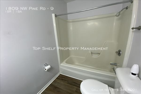 Foto del edificio - Spacious, 1 bedrooms available