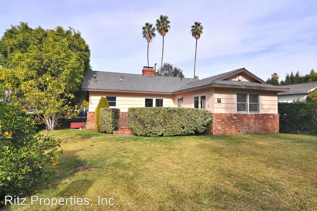 Foto principal - 5 br, 3 bath House - 14655 Morrison St.