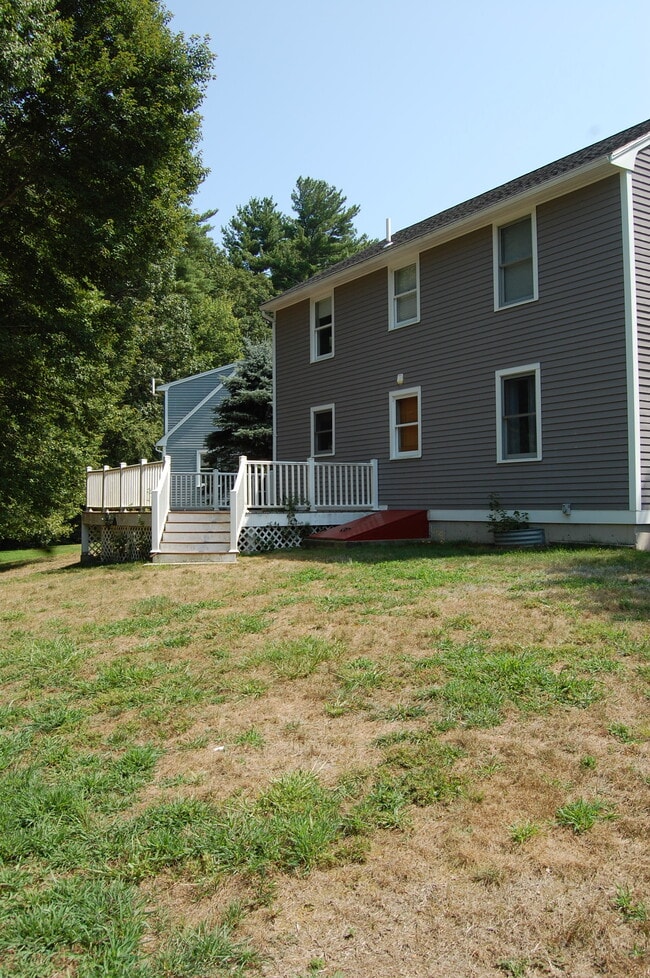 Building Photo - 12 Partridge Cir