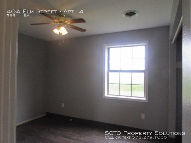 Building Photo - 2BD/1BA Main Level Apartment in Scott City