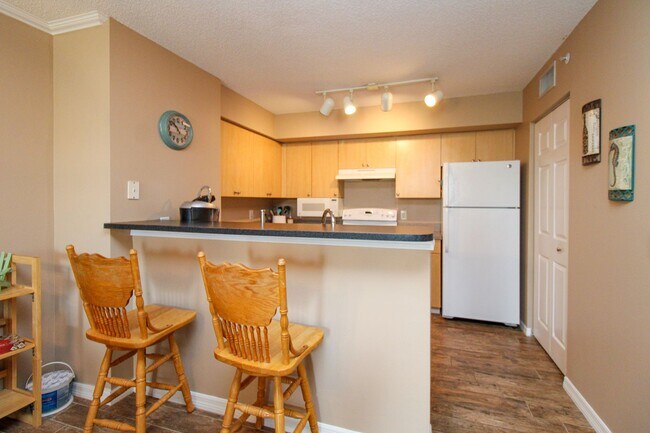 Foto del edificio - The Sanctuary at Imperial River | Elegant 2BR/2BA Condo | Seasonal Rental Opportunity