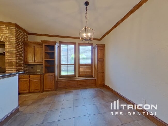 Foto del edificio - 5715 Danville Ln