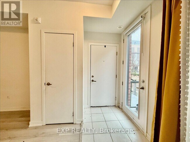 Photo du bâtiment - 3405 Ridgeway Dr