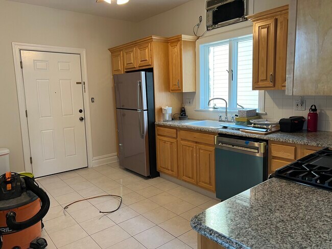 Kitchen - 64 W 15th St