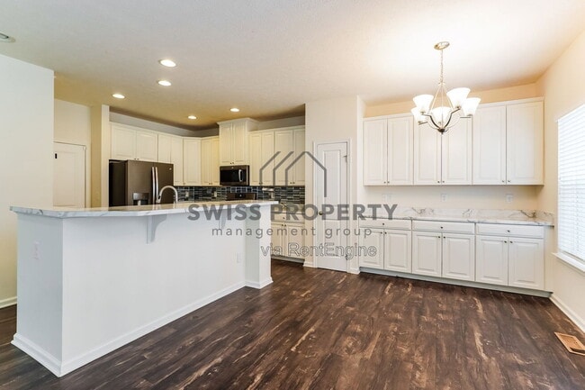 Building Photo - 3865 Gabrielle Dr
