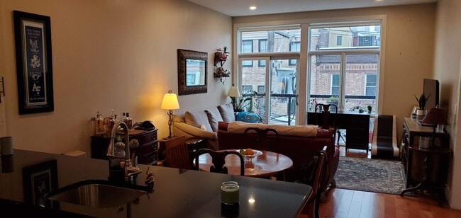Large Living Area - 601 N 2nd St