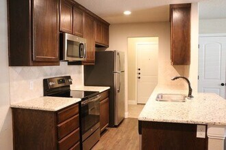 Building Photo - 8025-8027 Marydean Ave