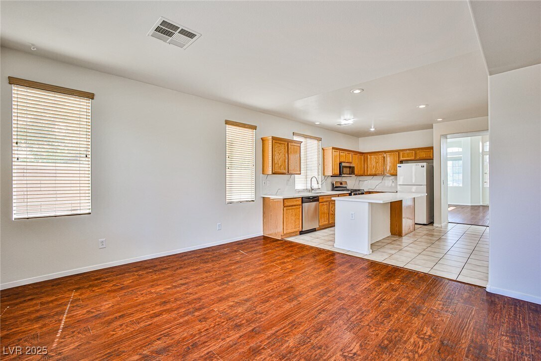 Foto principal - 9806 Curtsy Ave