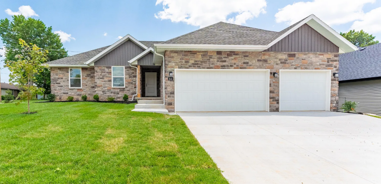 Primary Photo - BRAND NEW 4 bedroom home in Copper Leaf- Nixa