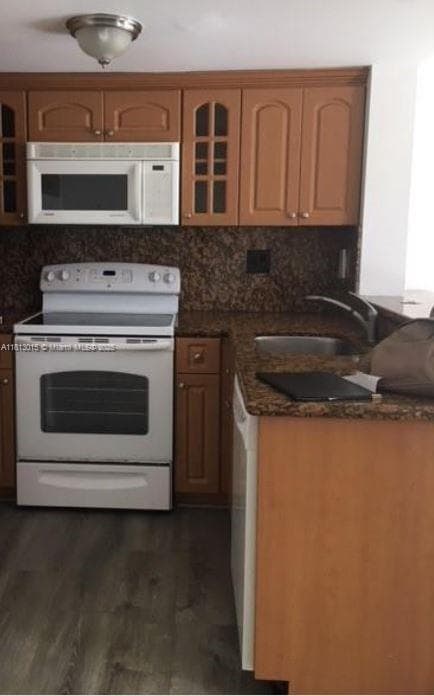 Foto del edificio - 8695 NW 6th Ln