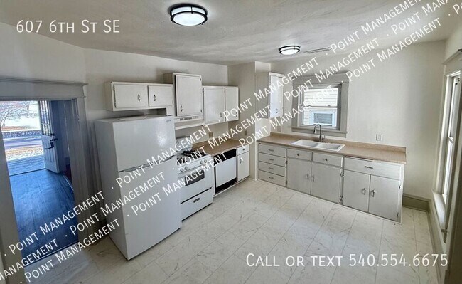 Foto del edificio - 607 6th St SE