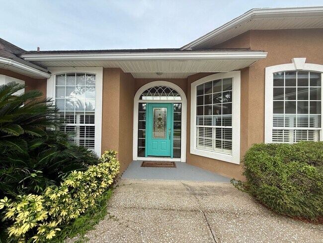 Foto del edificio - Spectacular Eagle Harbor Pool Home with Lagoon & Preserve Views!