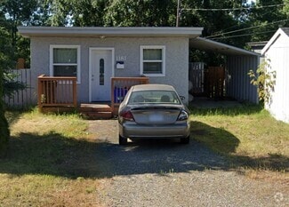 Building Photo - 1181 Cuddie Crescent