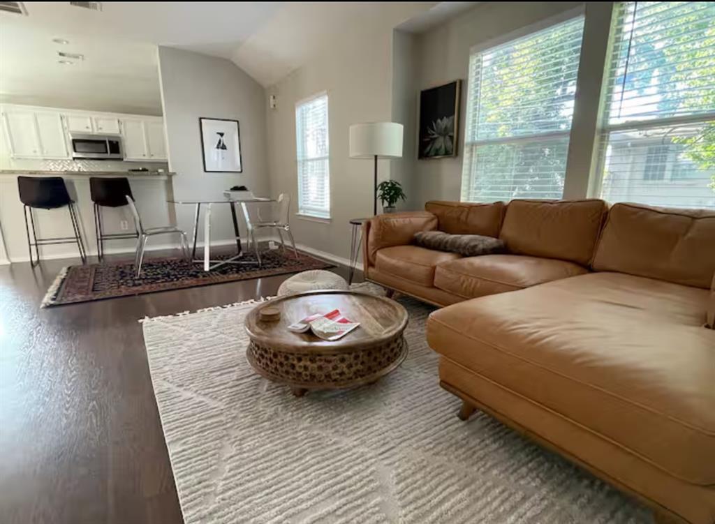 Foto principal - 1838 Wheeler Ave