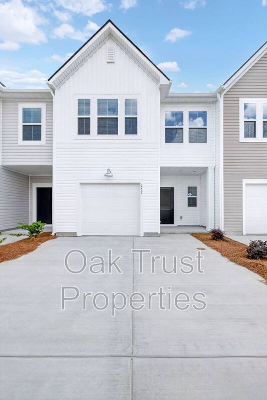 Building Photo - 753 Ridgley Dr