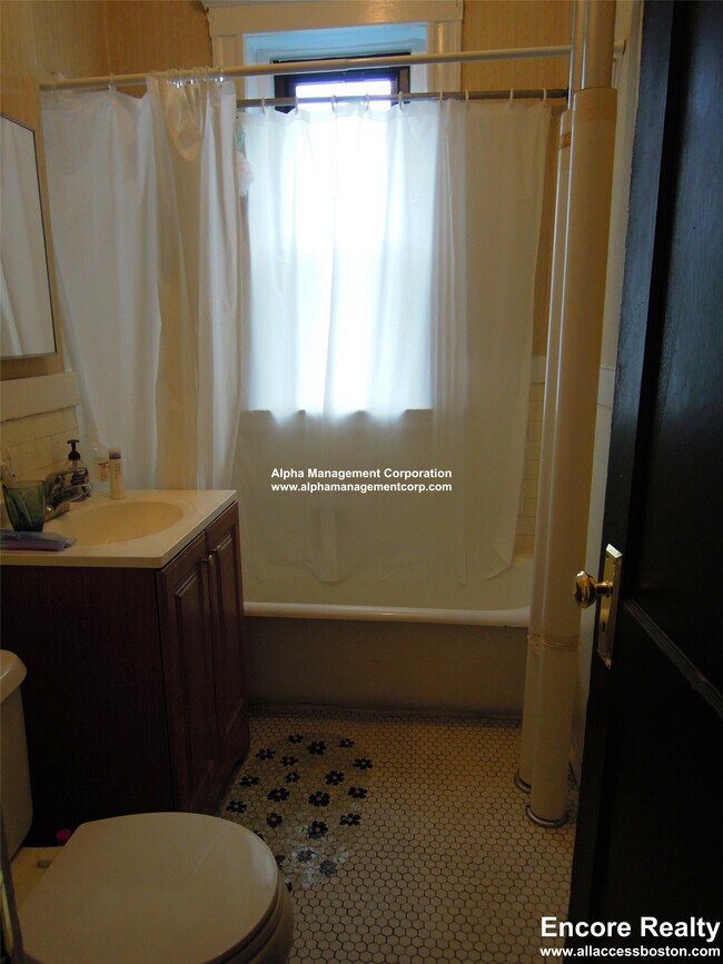 Foto del edificio - 17-19 Washington St. Unit 104