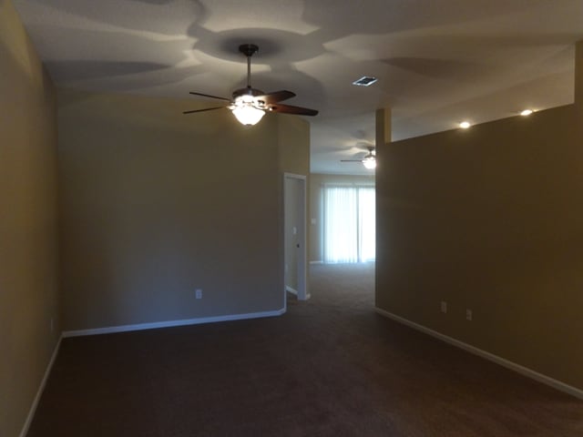 Building Photo - 510 S Aberdeenshire Dr