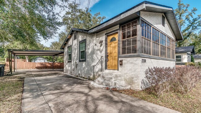 Foto del edificio - Welcome to your 3-Bedroom 2-Bath Home