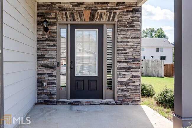 Building Photo - 614 Amaranth Trail