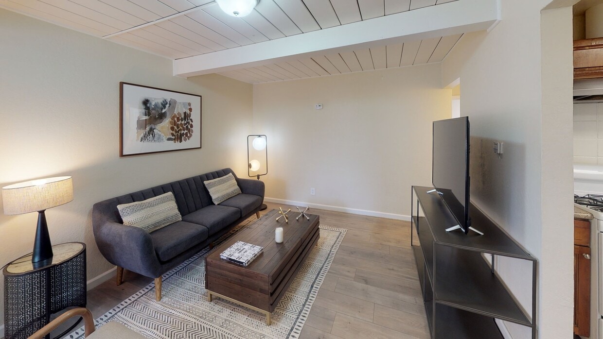 Photo - 762 Hamilton Ave House