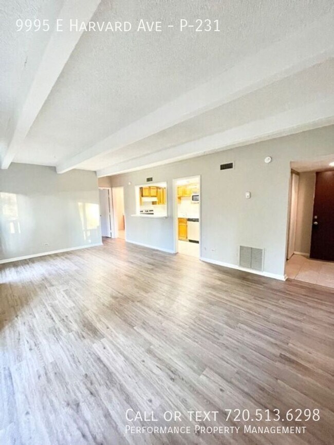 Foto del edificio - 9995 E Harvard Ave