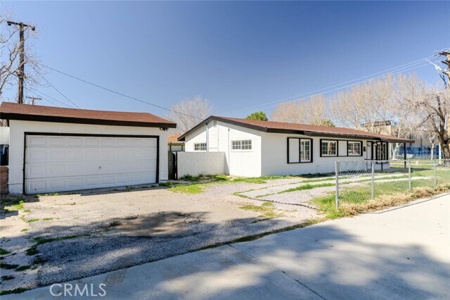 Foto del edificio - 44961 5th St E