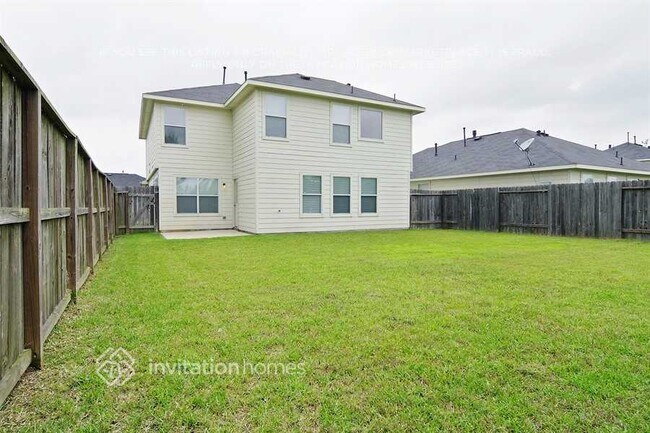 Foto del edificio - 16114 Majestic Glen Ln