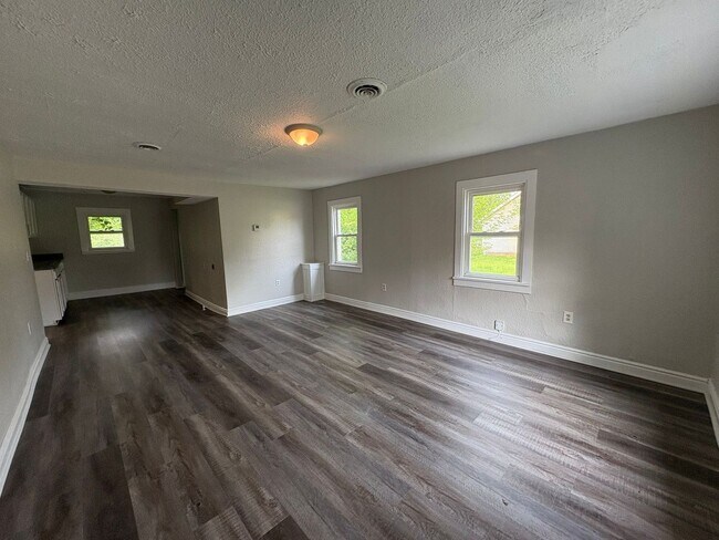 Foto del edificio - Charming 3-Bedroom Home