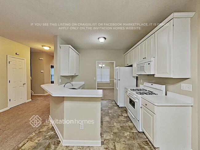 Building Photo - 8220 River Mill Ct