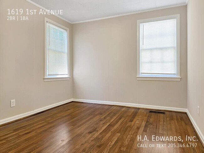 Foto del edificio - 1619 1st Ave