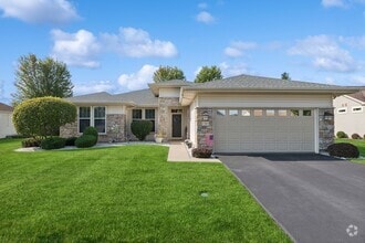 Building Photo - 12869 Milbrook Dr