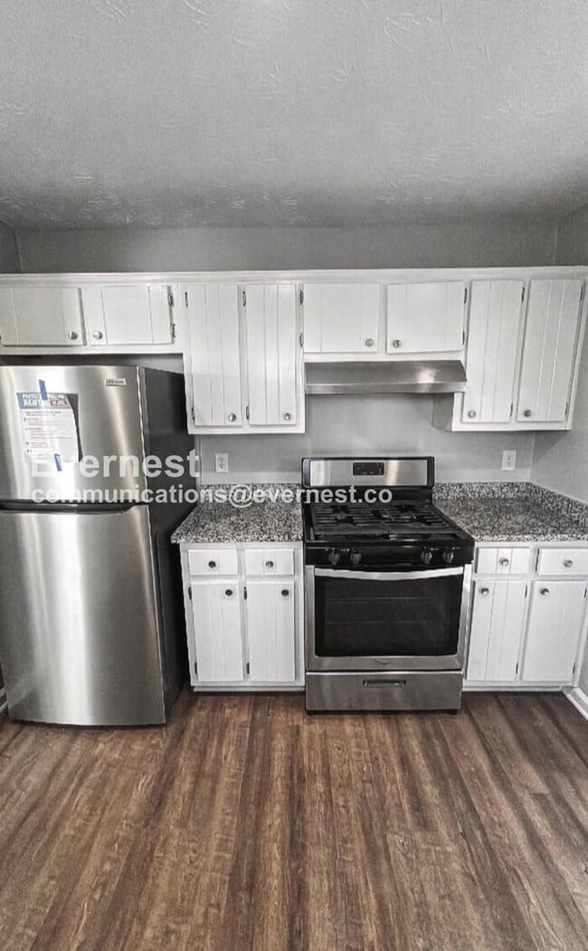 Building Photo - 1069 Estates Ct