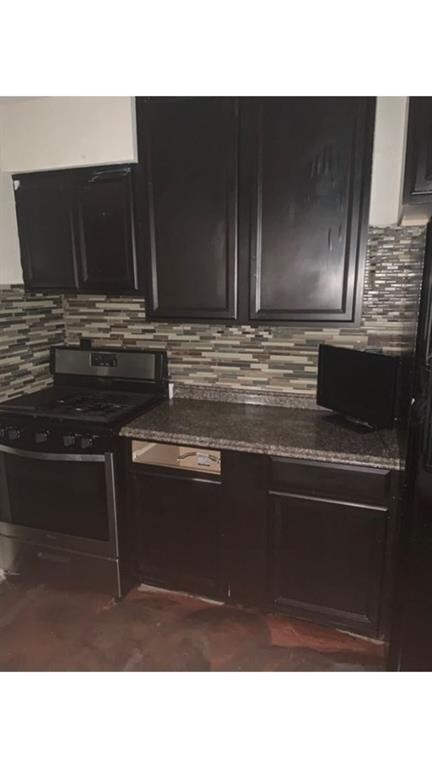 Foto del edificio - 5501 Spring Meadow Rd