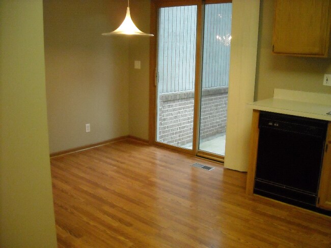 Foto del edificio - 1234 Cheviot Ct