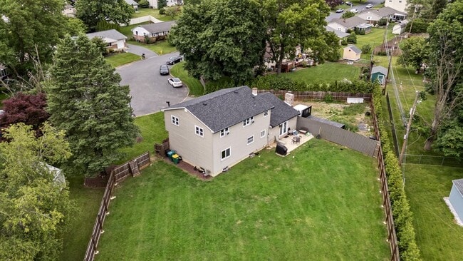 Building Photo - 7590 Violet Cir