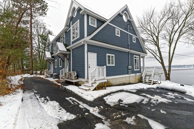 Building Photo - 22 Palmer Heights