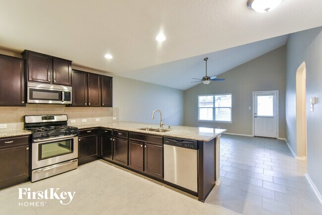 Building Photo - 15231 Cinnamon Teal