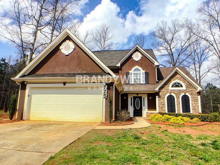Primary Photo - One half month FREE RENT!!!
