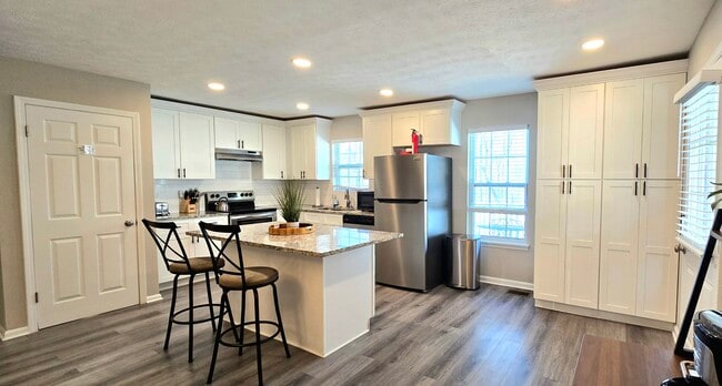 Foto del edificio - 5530 Little Mill Rd