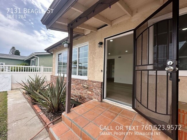 Foto del edificio - 7131 Beagle St