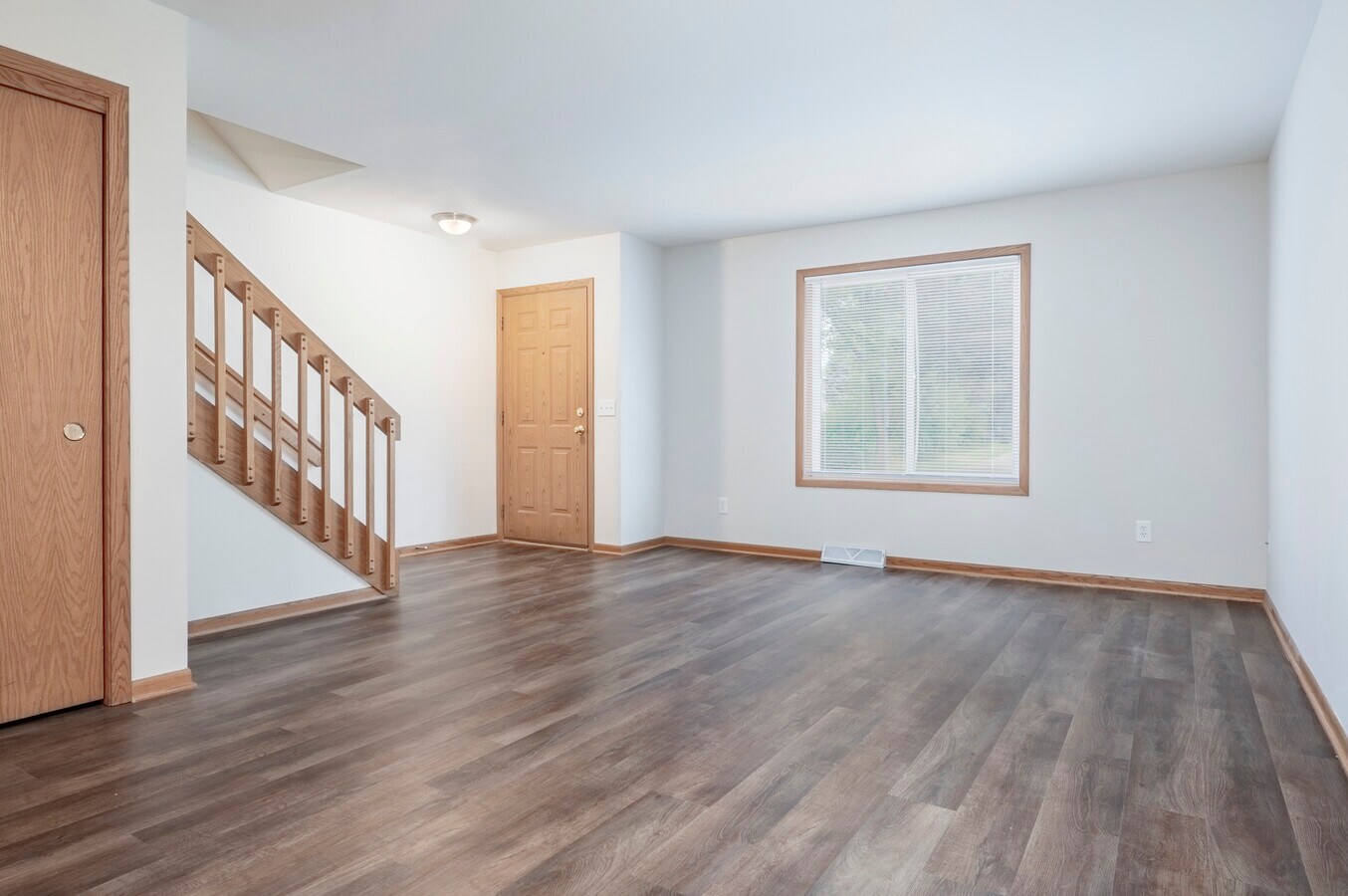 Madison Townhomes – Scenic View