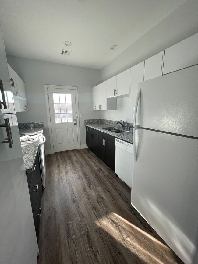 Foto del edificio - 2 bedroom Condo in Pahrump