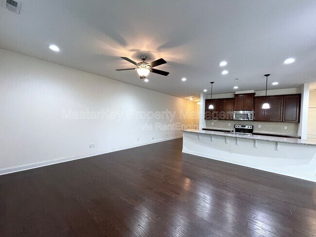 Foto del edificio - 152 Alamosa Pl