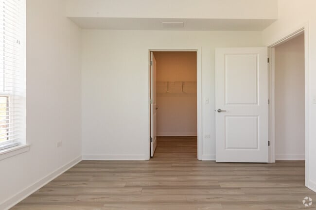 1BA, 1BA - Bedroom - 10 North Main