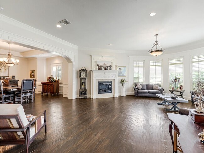 Building Photo - 4428 Lake Breeze Dr
