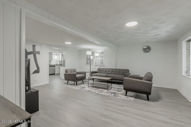 Foto del edificio - 1059 Little Ruth Rd